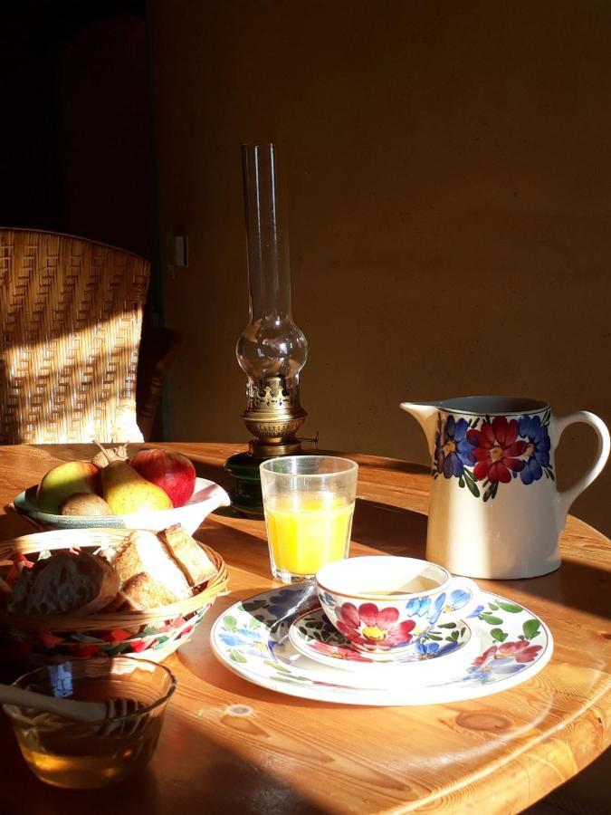Bed and Breakfast Chez Cathy Arzier Exterior foto